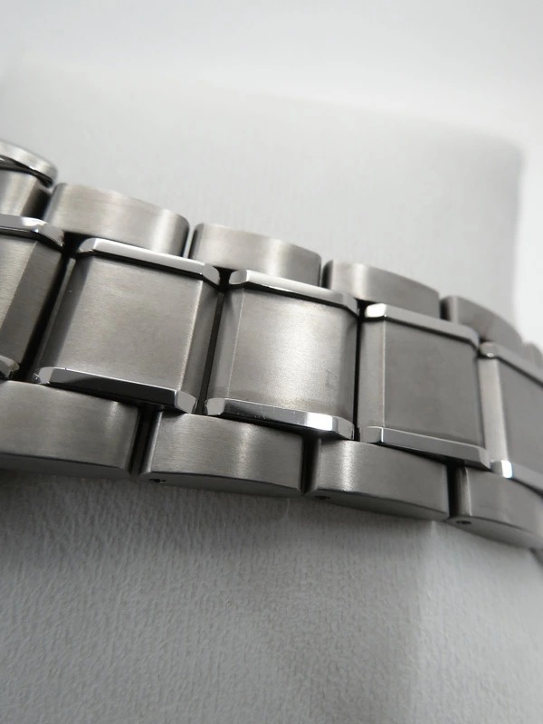 2350005670011-7-11zon