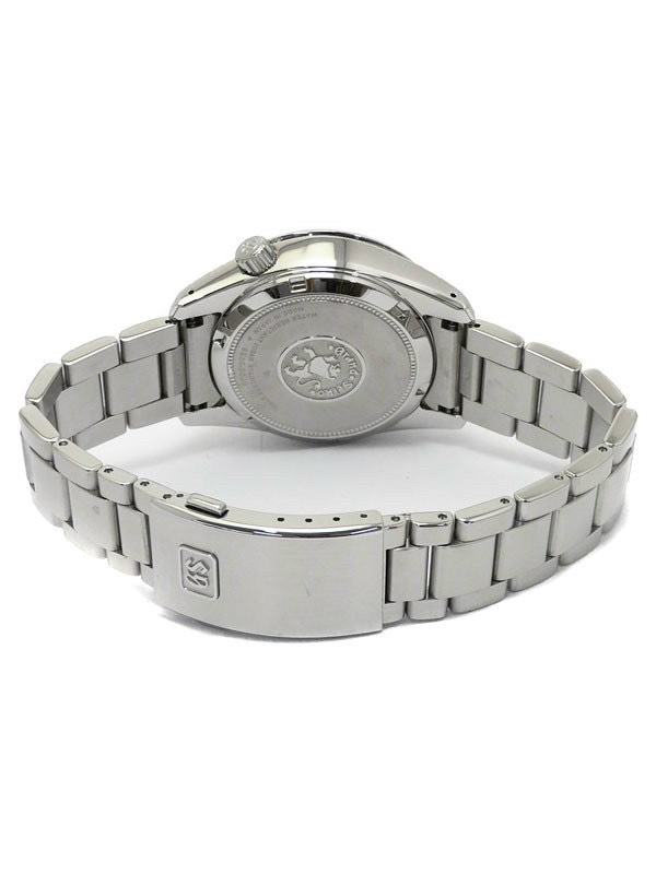 4-34e29104-887b-4cf9-ad70-1b12a3375a22