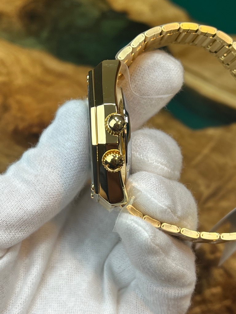 50ba4ab8-c33c-4ff6-bf76-7fabf84857ce