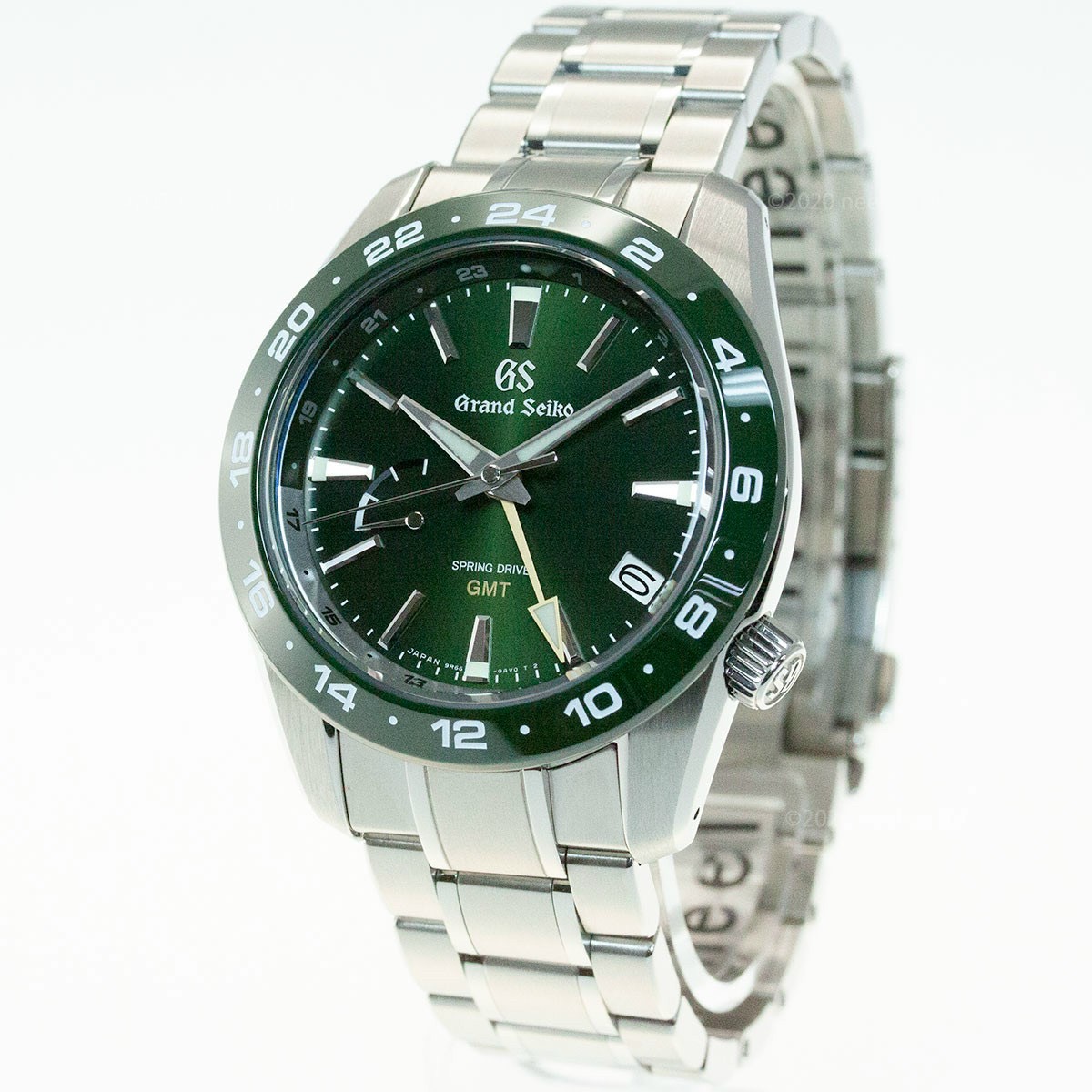 6-452057db-9eaf-4164-87c3-405c7800498e