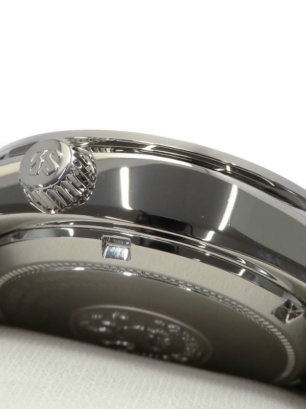 6-4a270dd2-0b5e-4f49-abbb-b5e0bc4e39d7