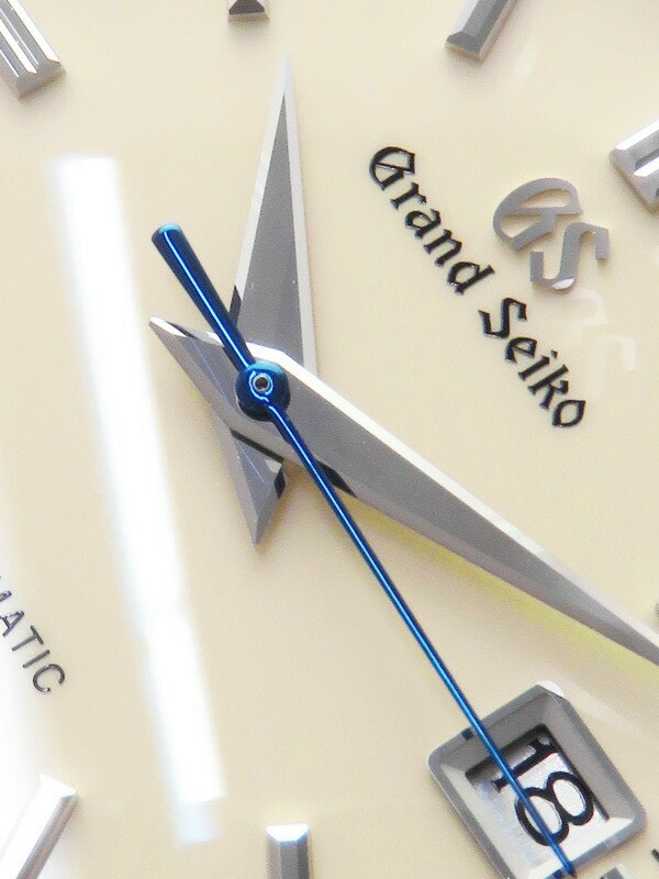 77-3688c6a0-bf56-42fe-bc8d-48a9dbf60bef