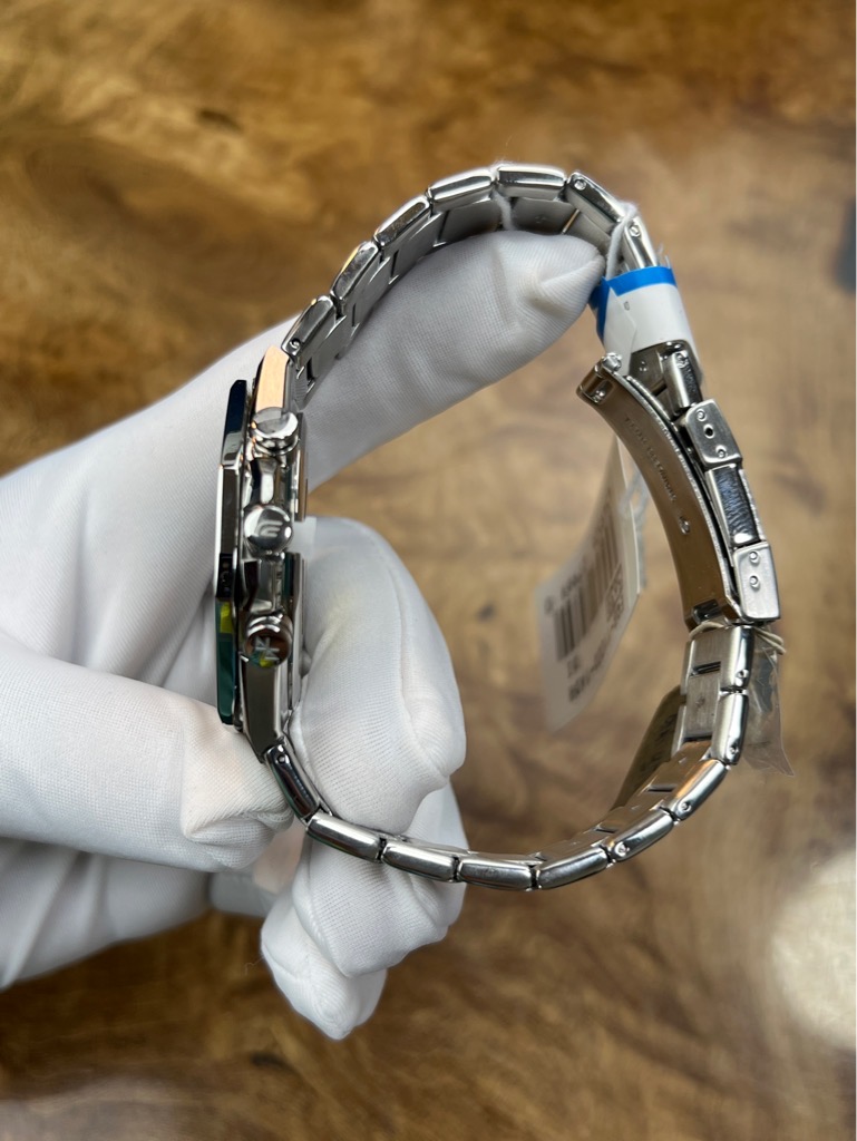 bac931c4-b049-480d-b642-4fb9e450085e